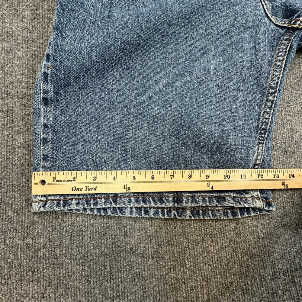 Levis size note